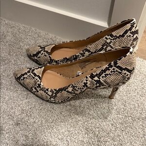 A New Day snakeskin pump